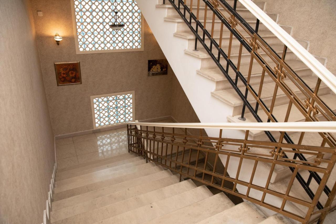 Hotel Empire Business Баку Экстерьер фото
