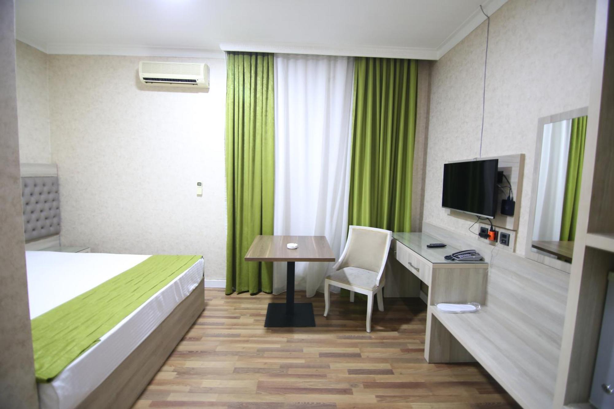 Hotel Empire Business Баку Экстерьер фото